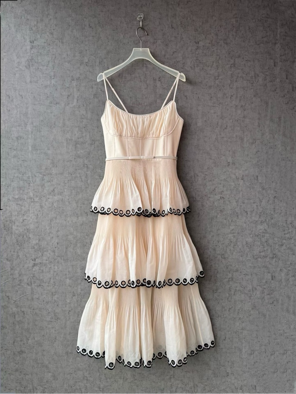 NWOT Zimmermann Silk/Linen Belted Ruffle Cream Dress with Black Trim, AU 2 = M